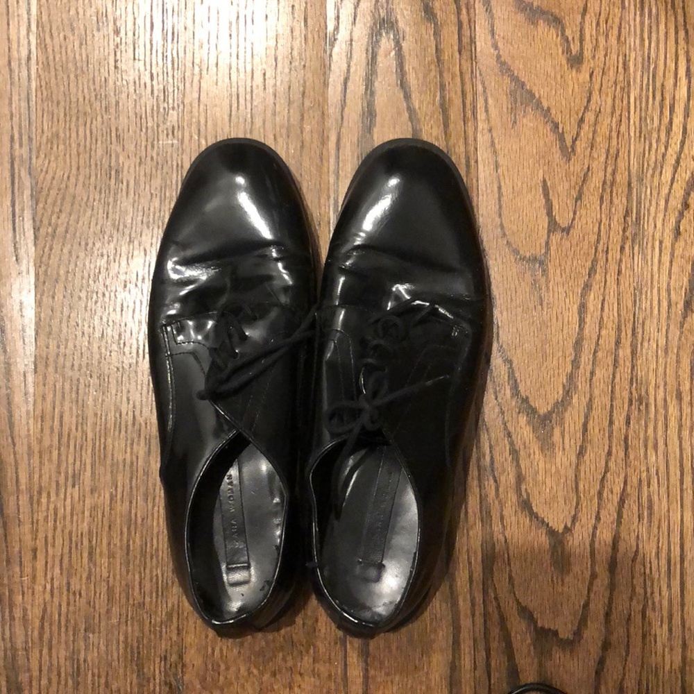 Zara Menswear inspired blk patent lace up oxfords